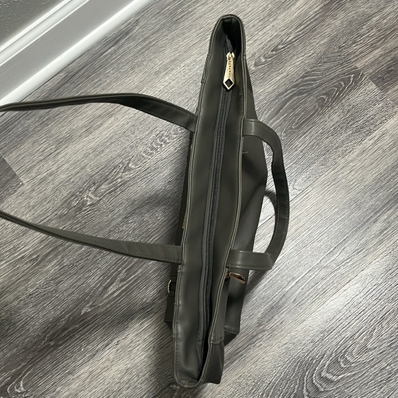 Rampage Large Tote Bucket Bag with Gold Accents - Picture 11 of 16